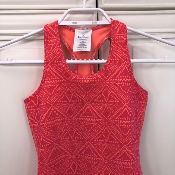 SIZE 6 - Ivivva by Lululemon girl’s tank top - Picture 2 of 7
